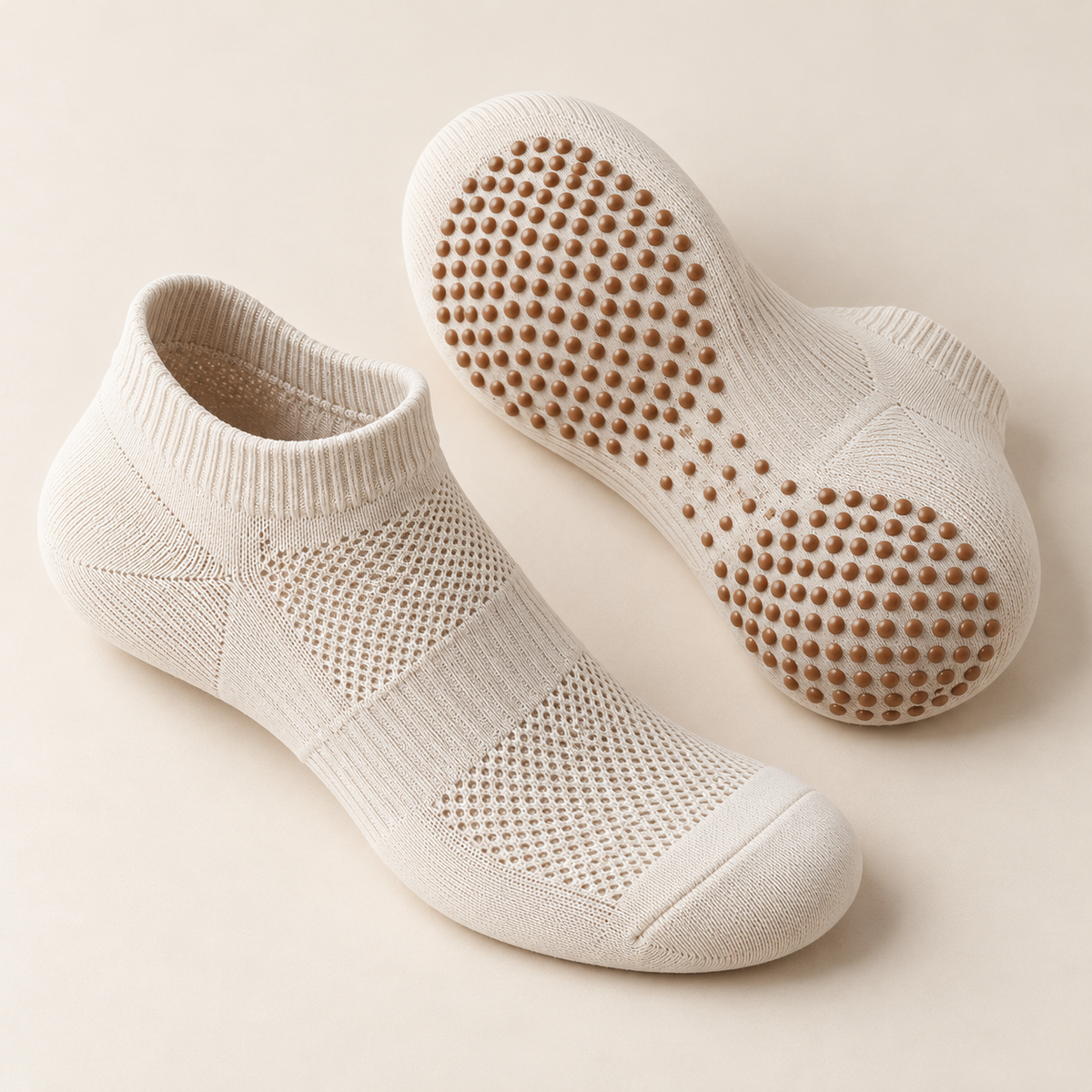 Ankle Pilates Grip Socks with Mesh-Knit Instep — Cream
